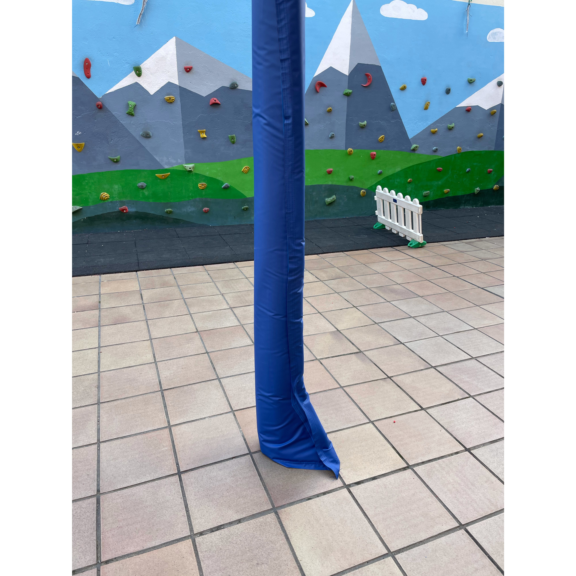 JUEGO DE 2 PROTECCIÓN POSTES CANASTAS DELUXE 100X100MM - Imagen 2